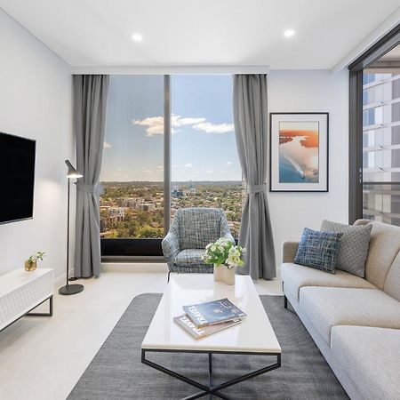 Meriton Suites George Street, Parramatta Sidney Exterior foto